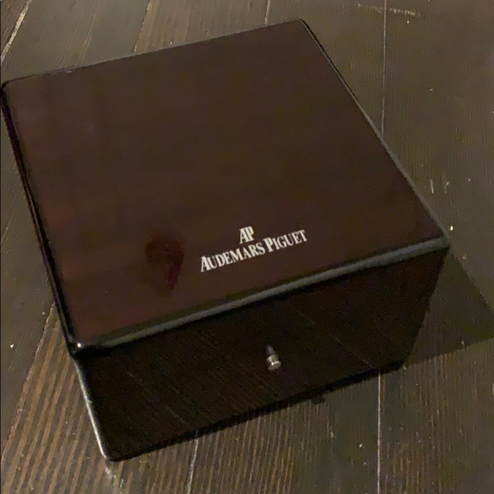 Audemaris Piguet wood watch box